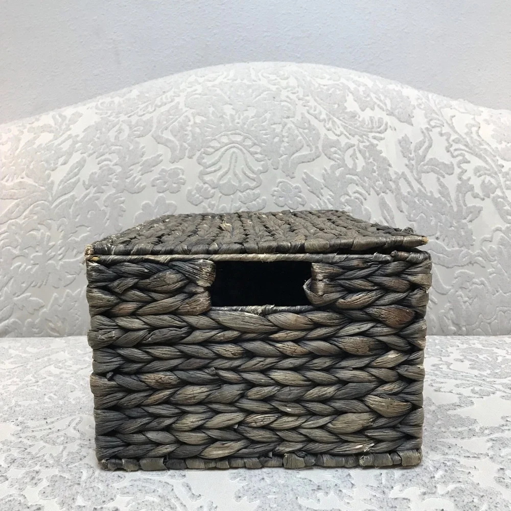 Natural Rustic Wicker Woven Hyacinth Storage Basket Box with Lid - LARGE